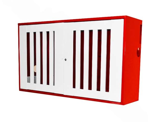 Пожарный щит закрытый